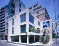 ディー・アンド・エイチ株式会社